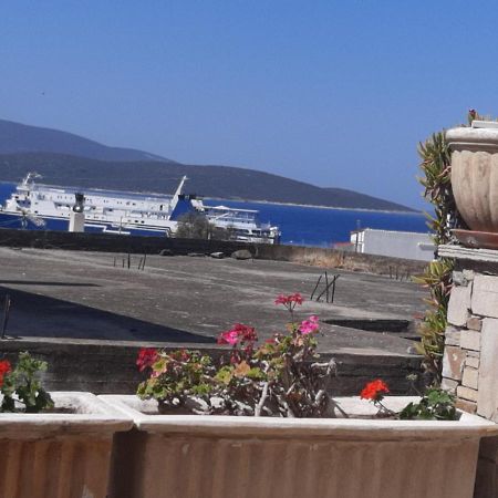 Marmari Vacation Flat Βίλα Εξωτερικό φωτογραφία